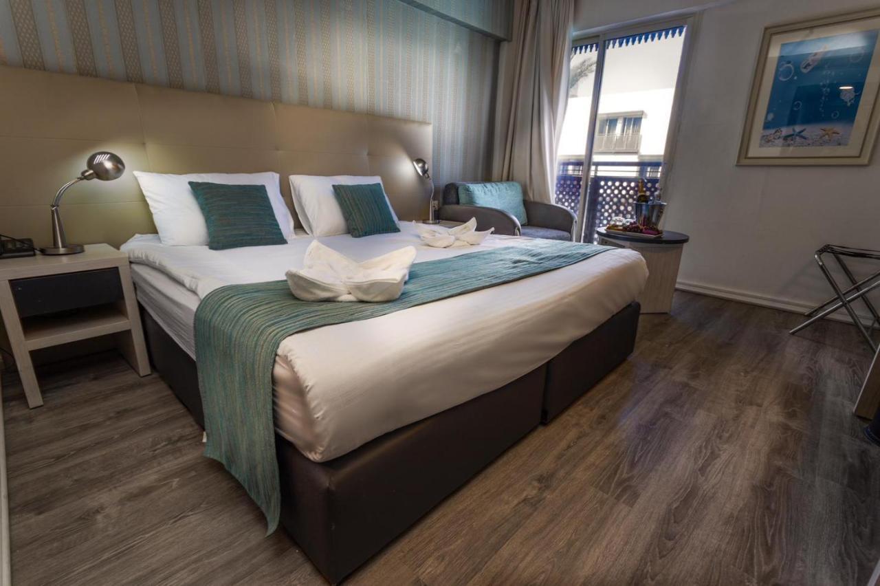G Hotel